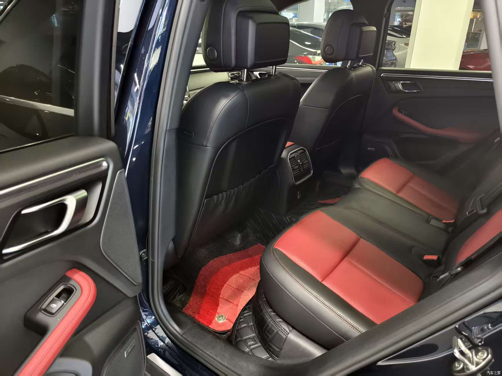 Porsche Macan, 2021 7