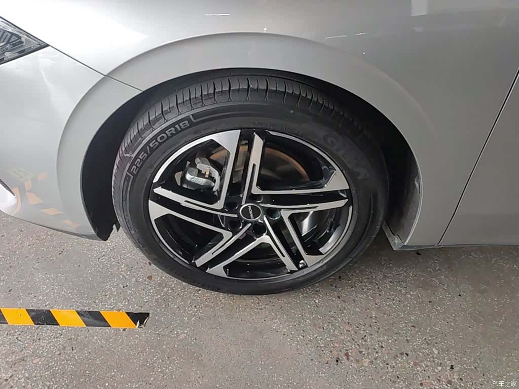 Roewe D7, 2023 23