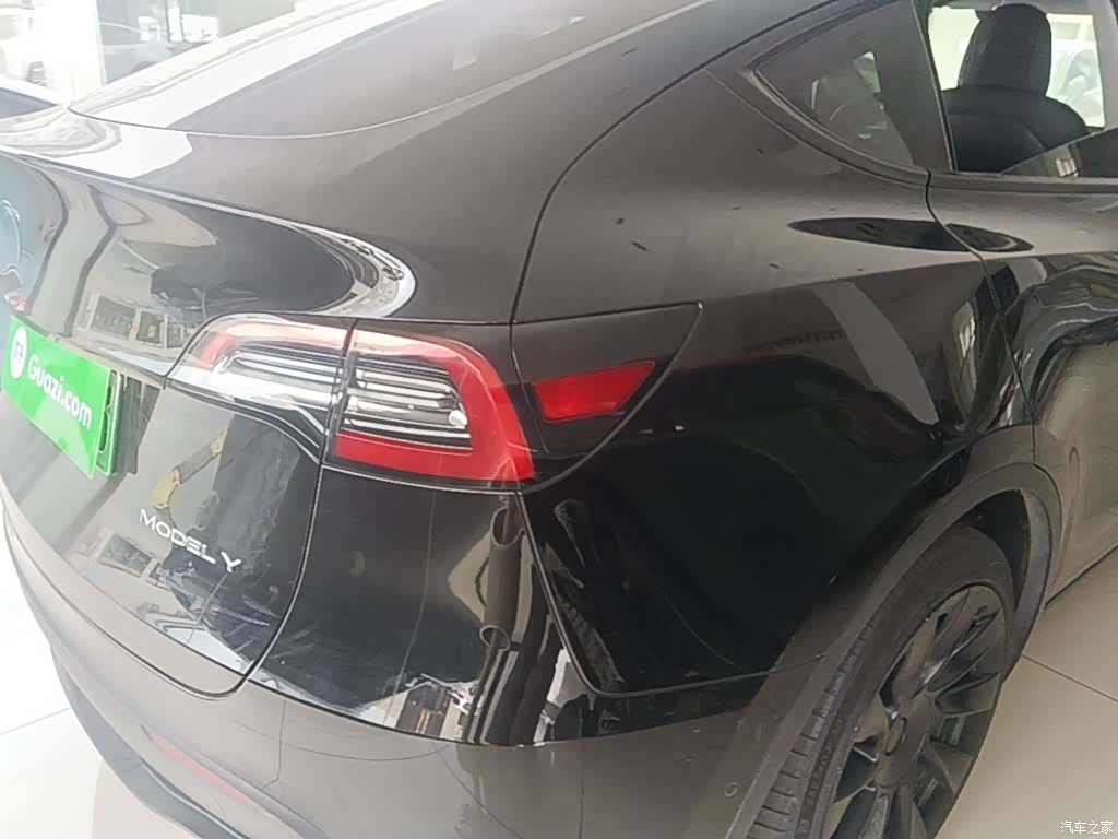 Tesla Model Y, 2022 8
