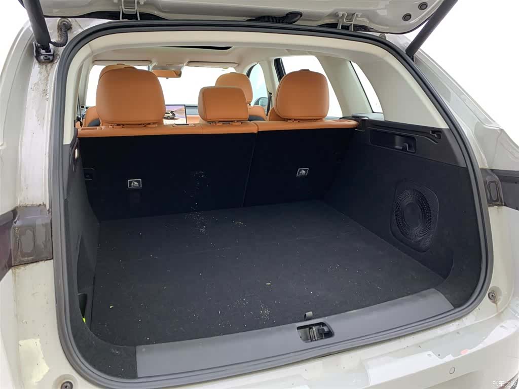 Leapmotor C10, 2025 11