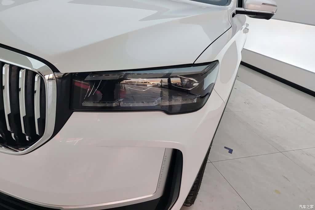 Geely Xingyue L, 2025 все фото