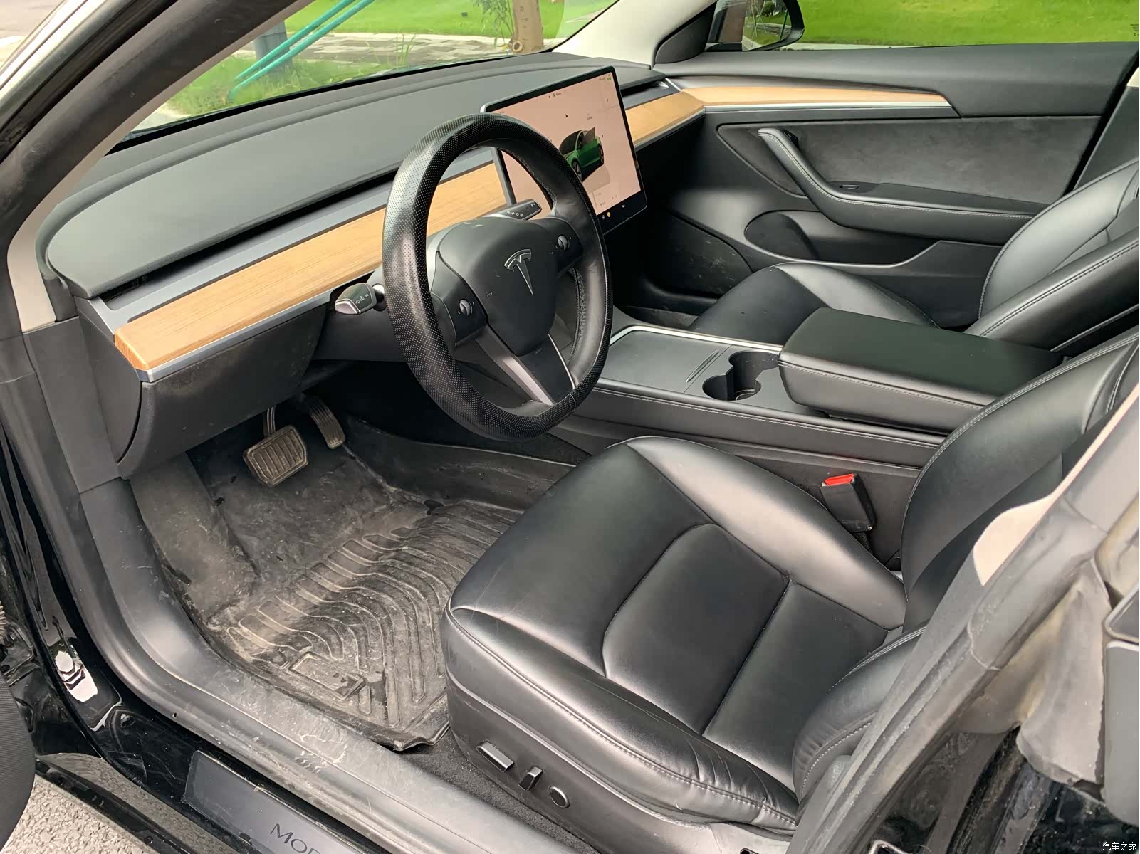 Tesla Model 3, 2022 9