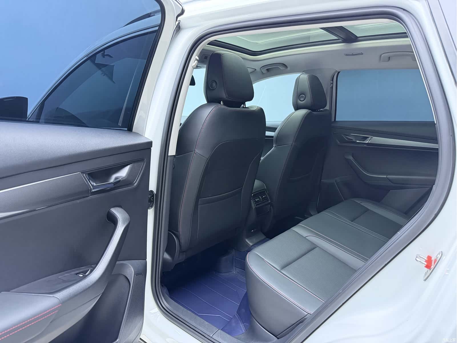 Skoda Karoq, 2023 24