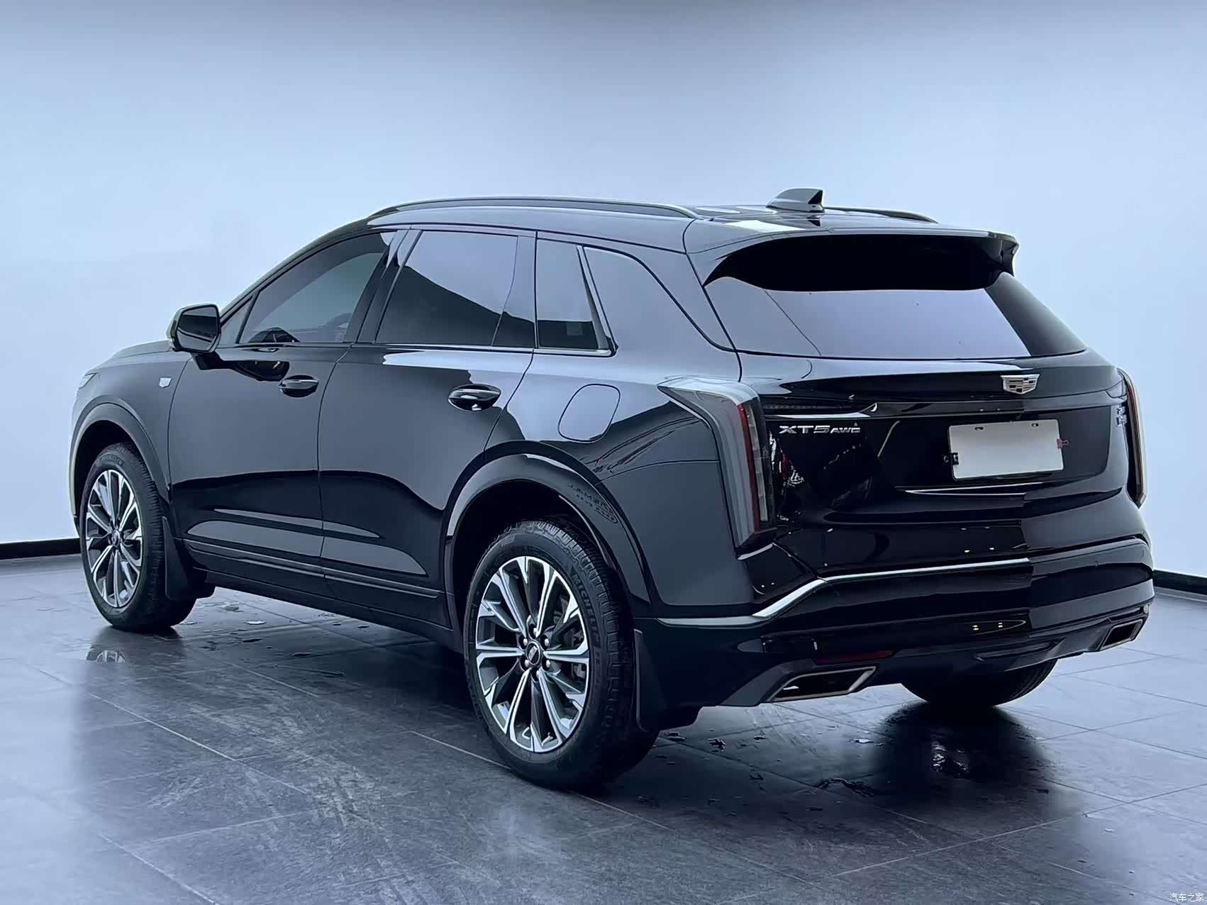 Cadillac XT5, 2025 4