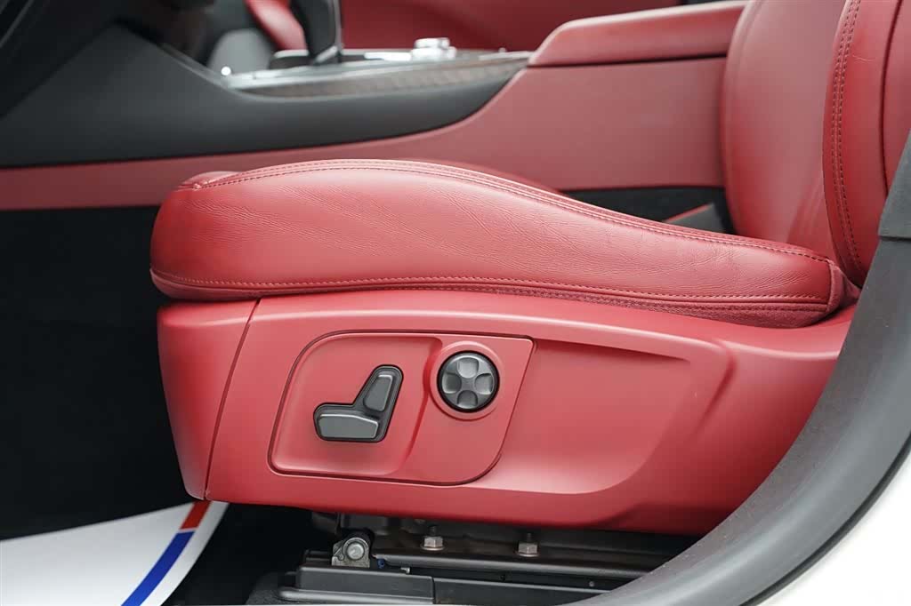 Maserati Levante, 2018 8