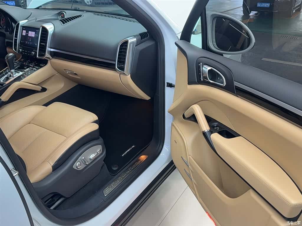 Porsche Cayenne, 2017 18