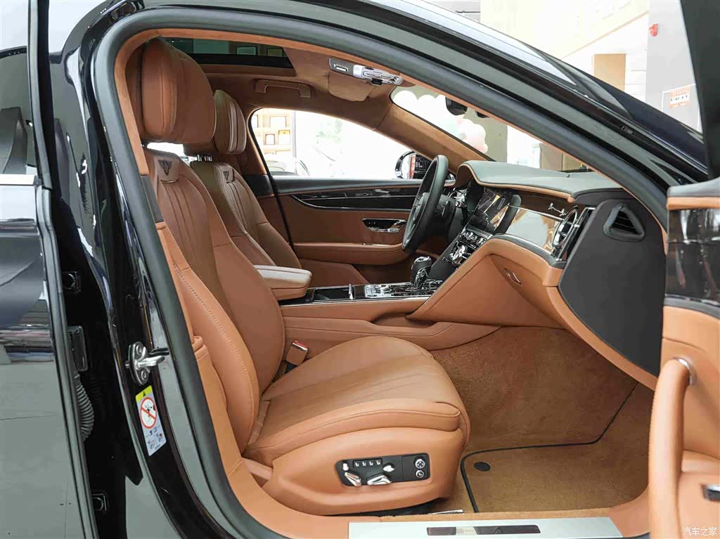 Bentley Flying Spur, 2020 13