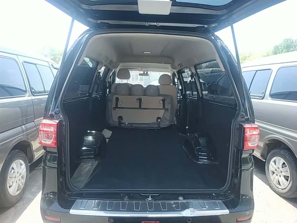 DongFeng M5L, 2025 19