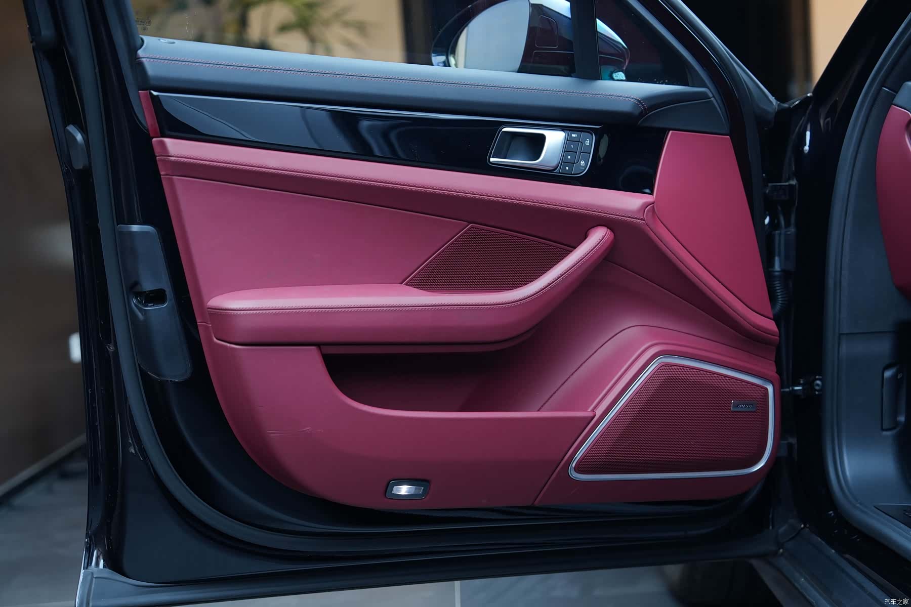 Porsche Panamera, 2023 12