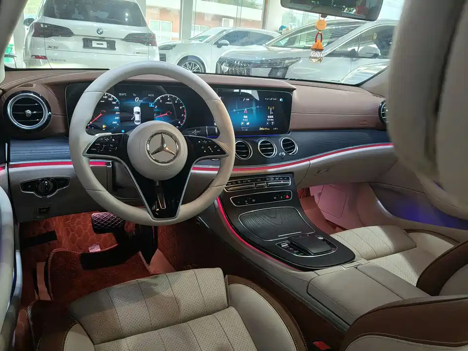 Mercedes-Benz E-class Mercedes-Benz E-class