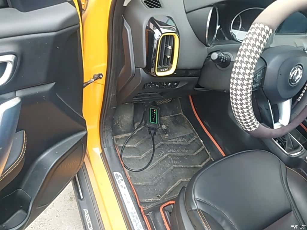 DongFeng AX4, 2018 16