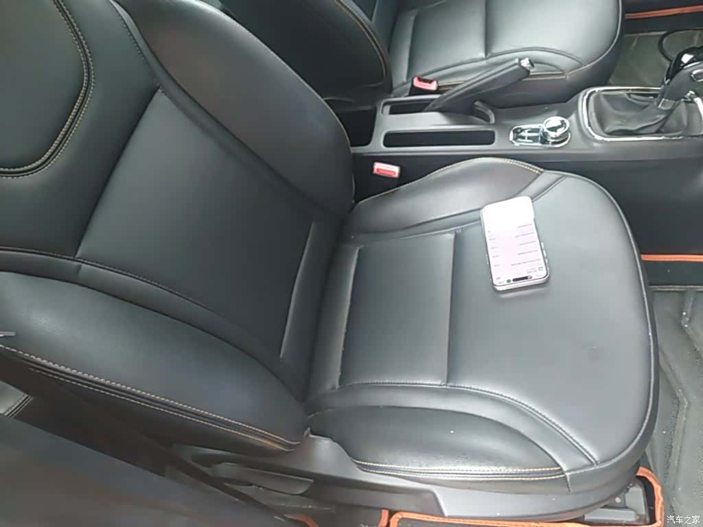 DongFeng AX4, 2018 25
