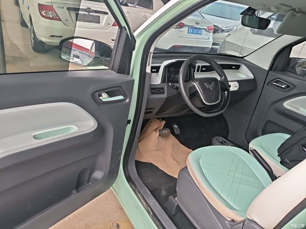 Wuling MINIEV, 2022 16