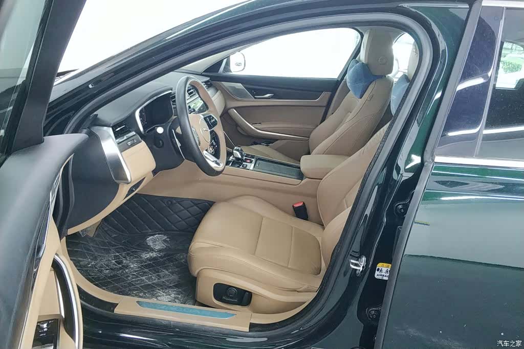 Land Rover P250, 2024 9