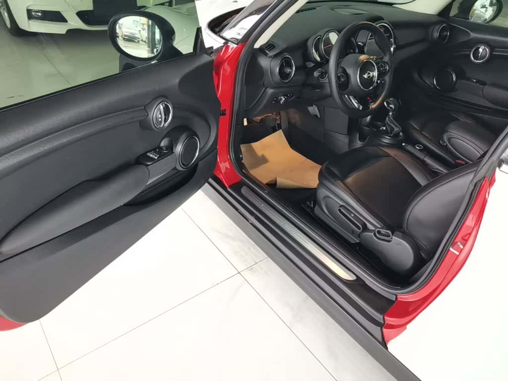 Mini ONE, 2017 16