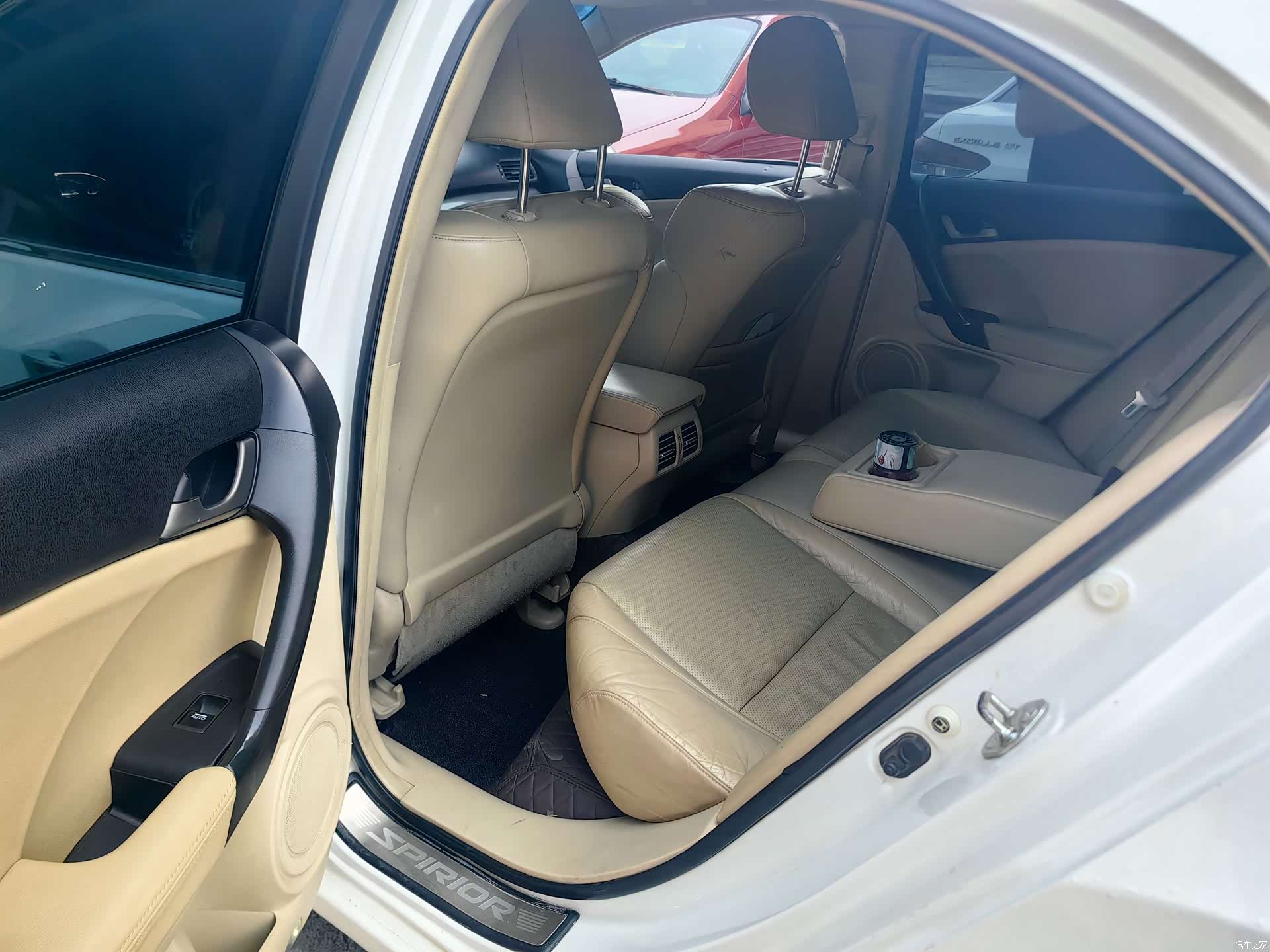 Honda Spirior, 2011 13