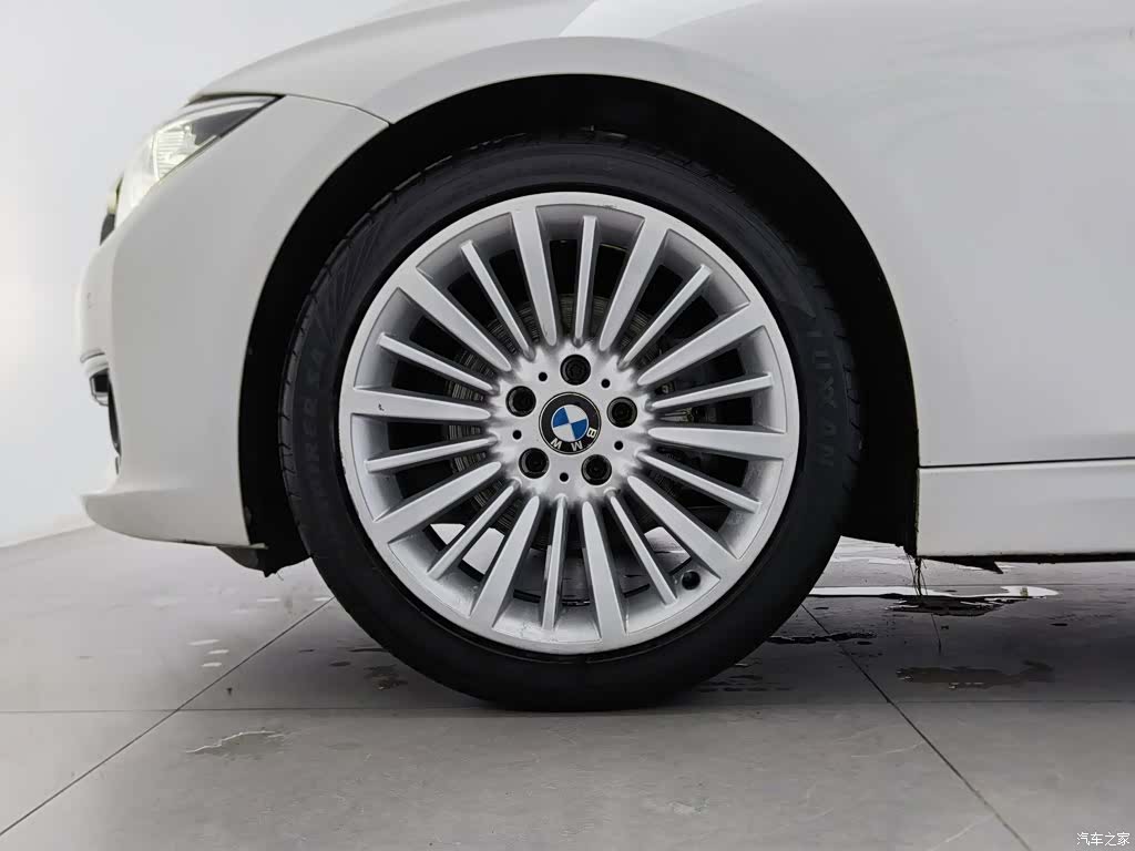 BMW 3 Series, 2018 17