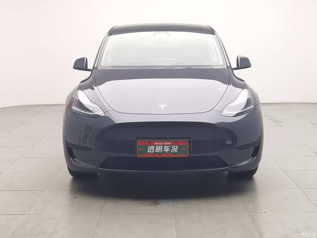 Tesla Model Y, 2024 3