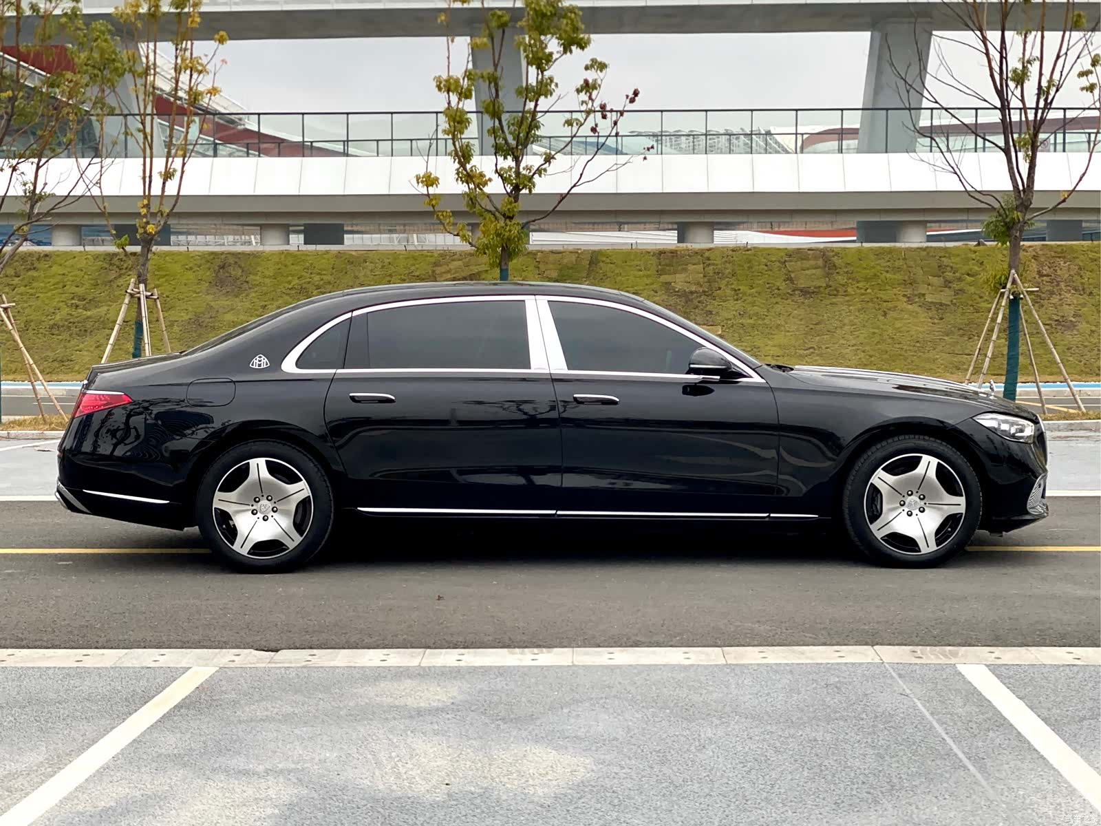 Maybach S-Class, 2023 7