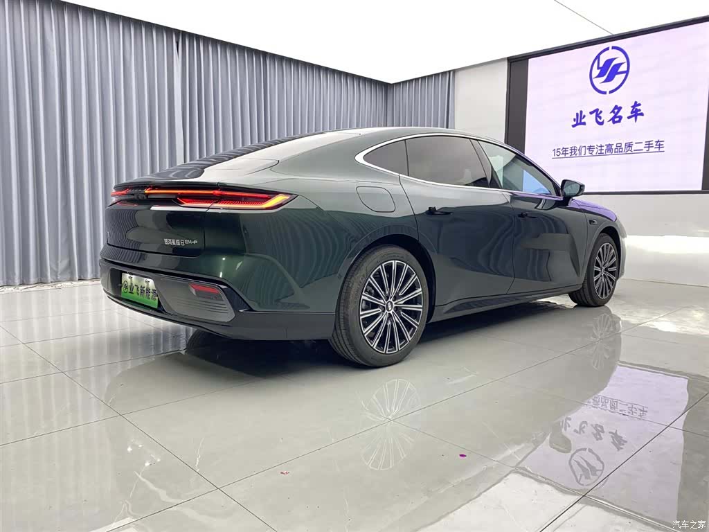 Geely 8, 2025 4