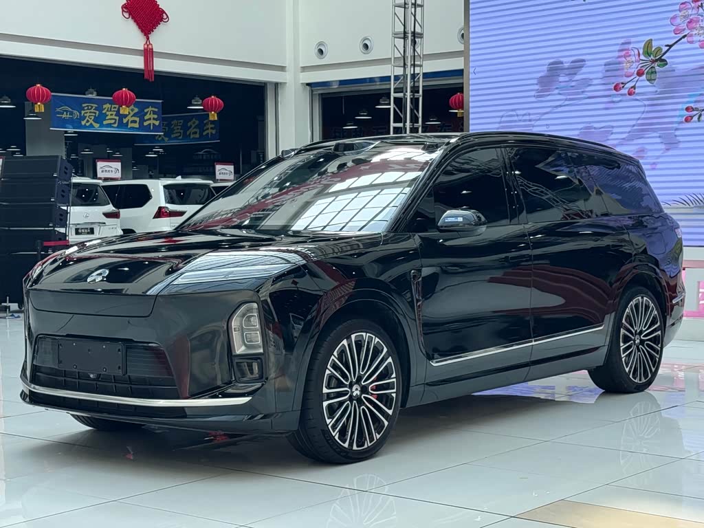NIO ES8 2026 мест Executive