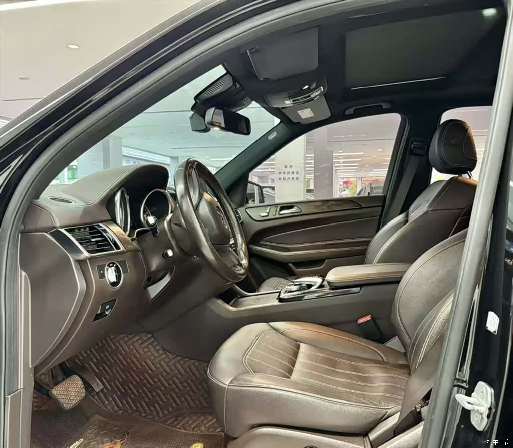 Mercedes-Benz GLE, 2018 4