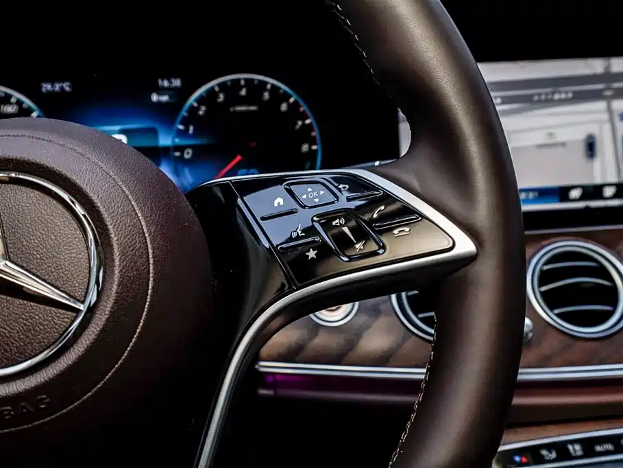 Mercedes-Benz E-class Mercedes-Benz E-class