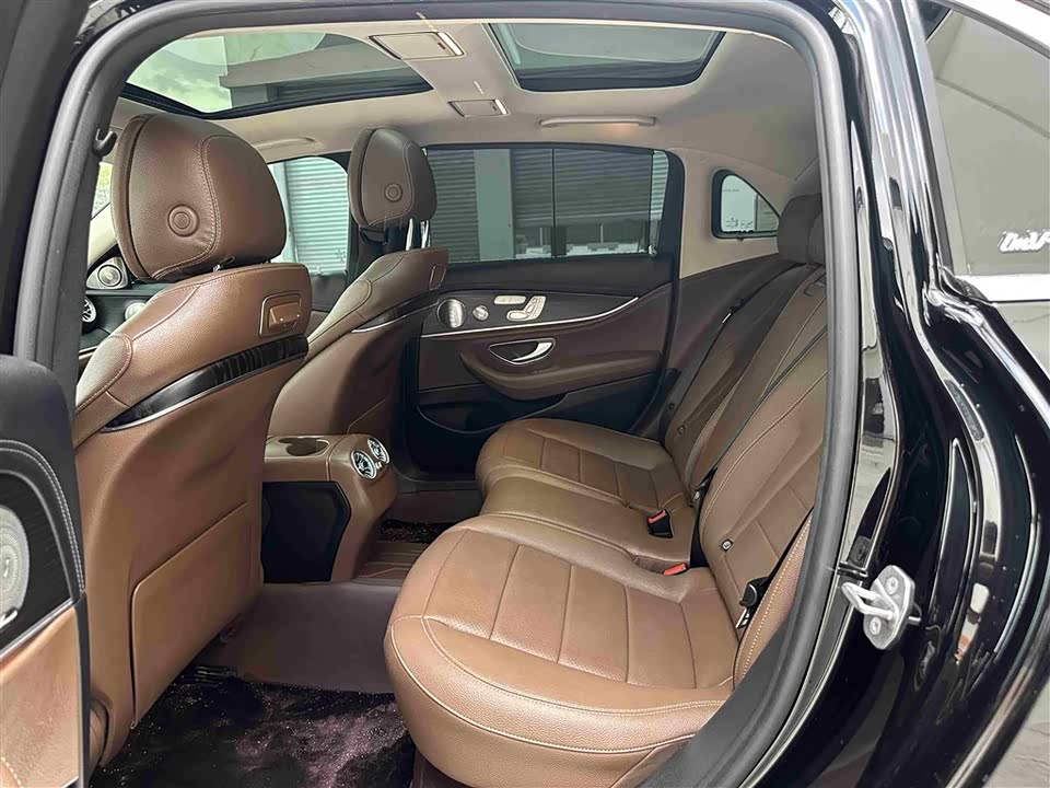 Mercedes-Benz E-class Mercedes-Benz E-class