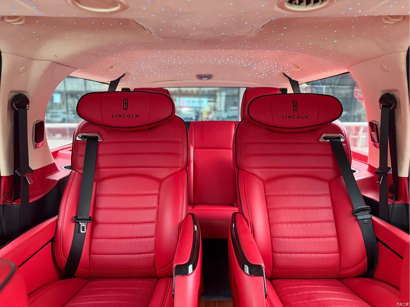 Lincoln Navigator, 2017 6