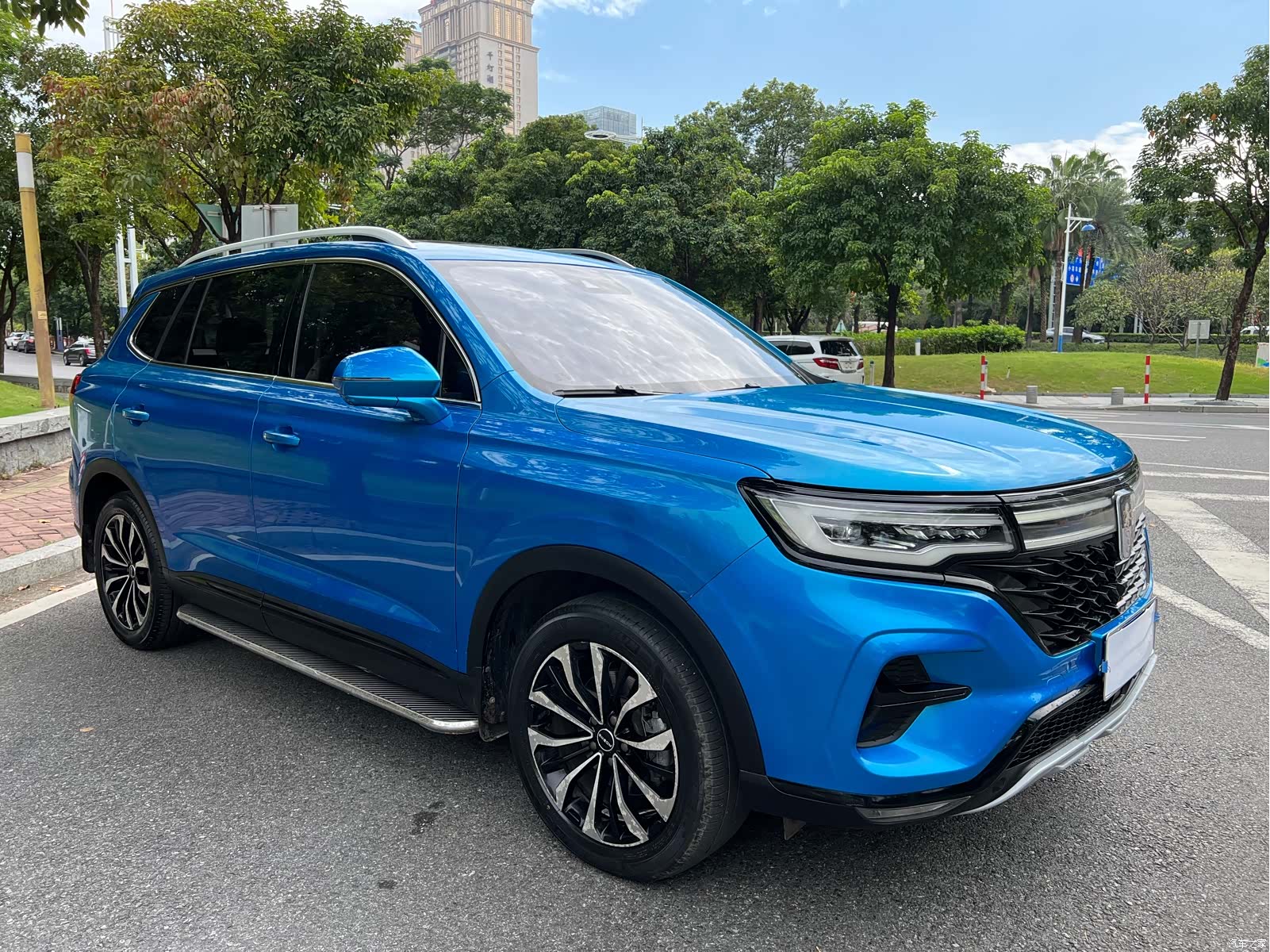 Roewe RX5, 2022 3