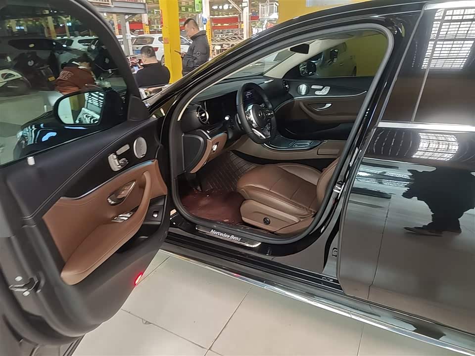 Mercedes-Benz E-class