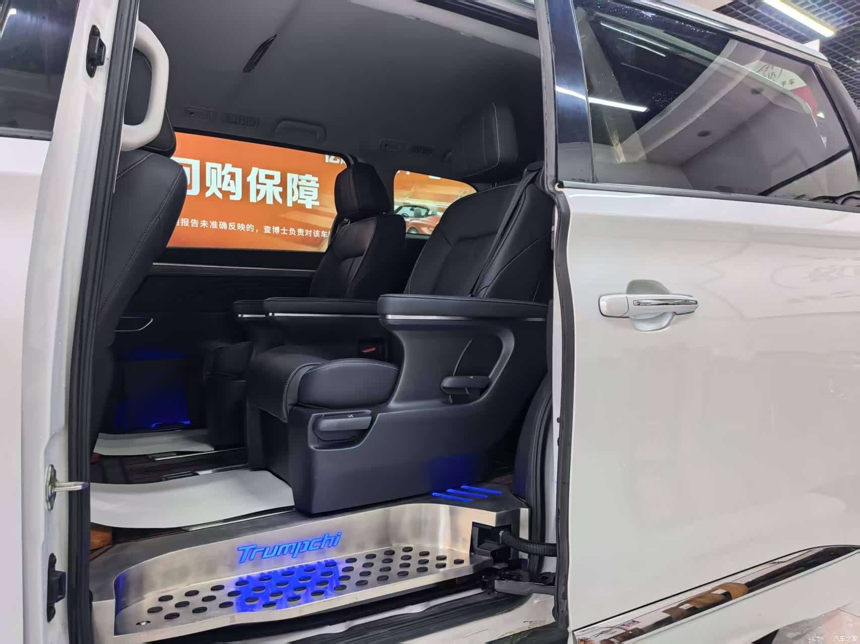 Trumpchi M8, 2022 18