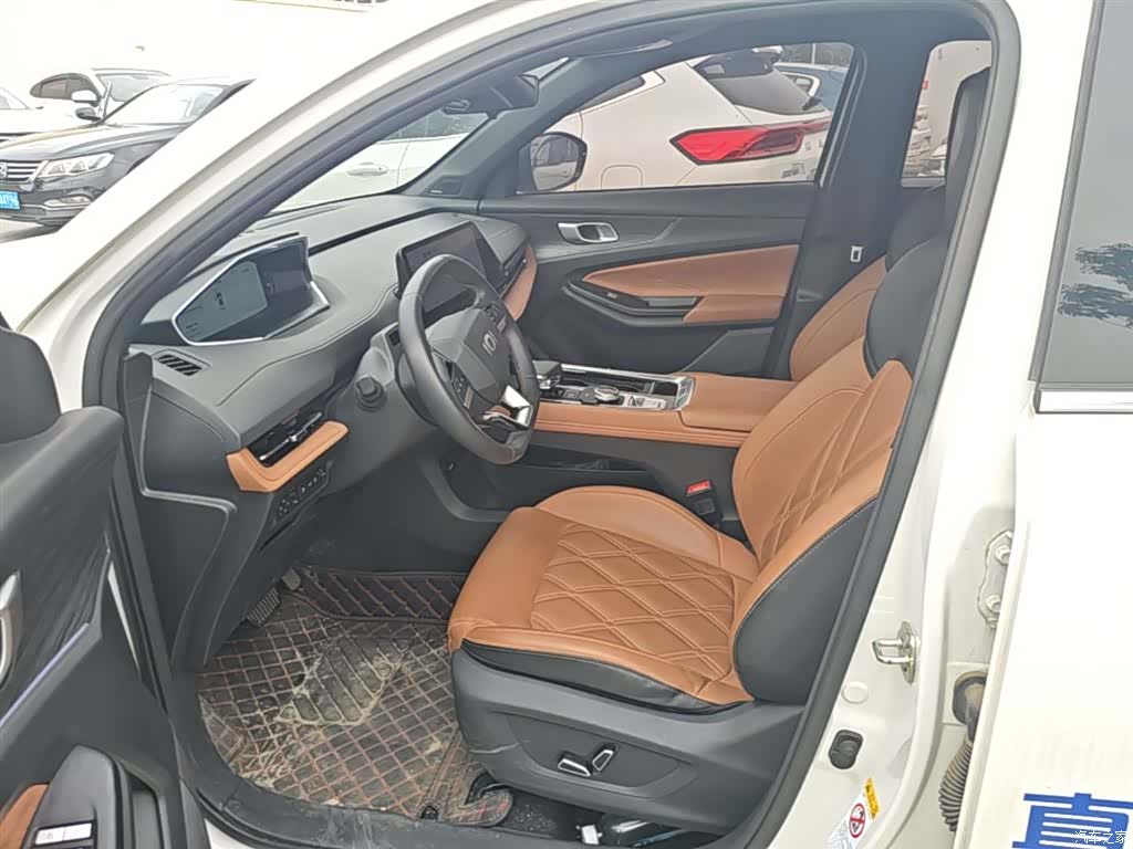 Changan Eado, 2023 15