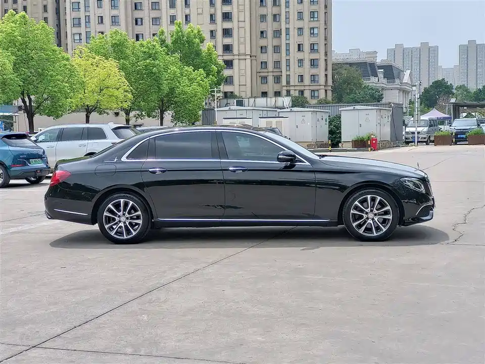 Mercedes-Benz E-class Mercedes-Benz E-class
