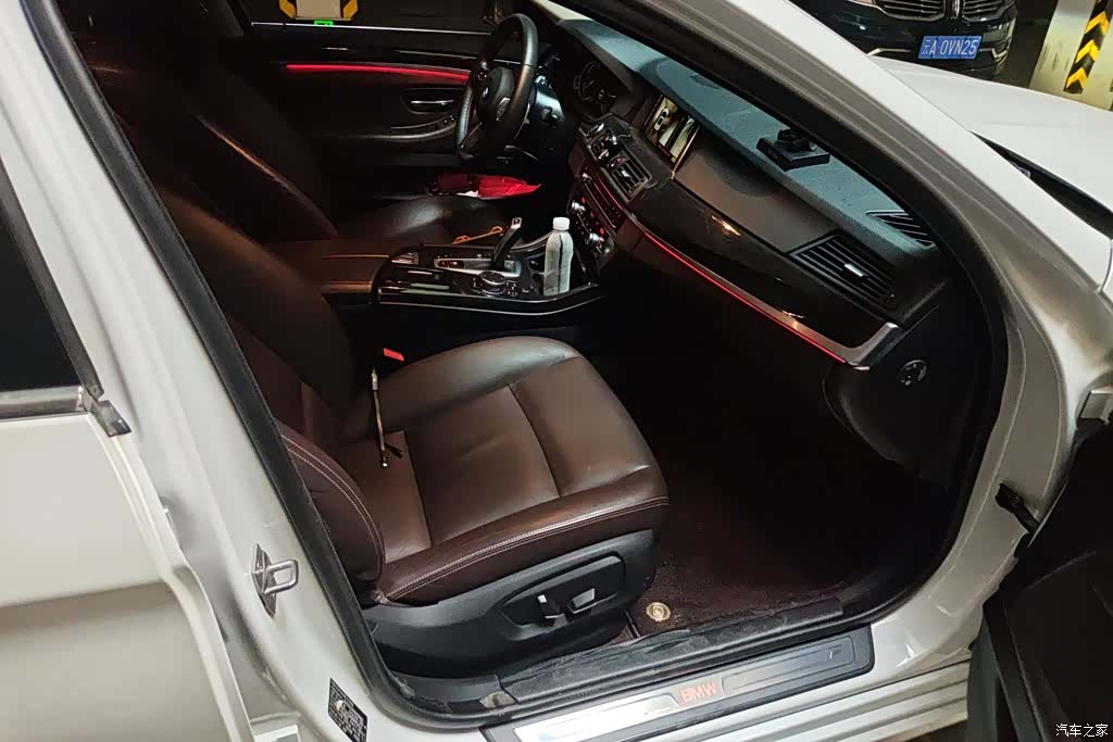 BMW 5 Series, 2016 8