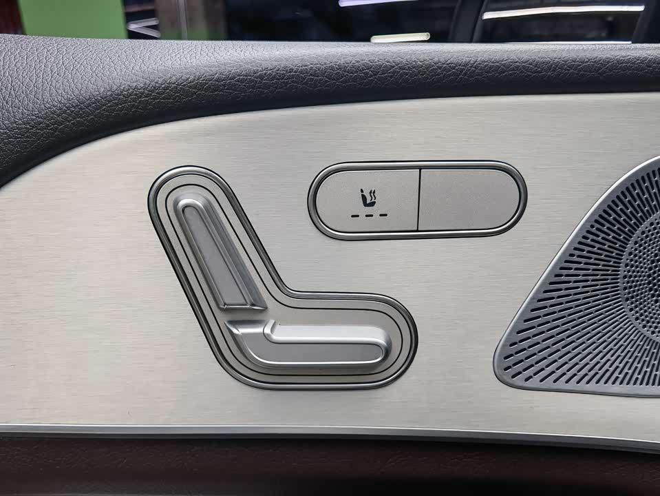 Mercedes-Benz GLE Mercedes-Benz GLE
