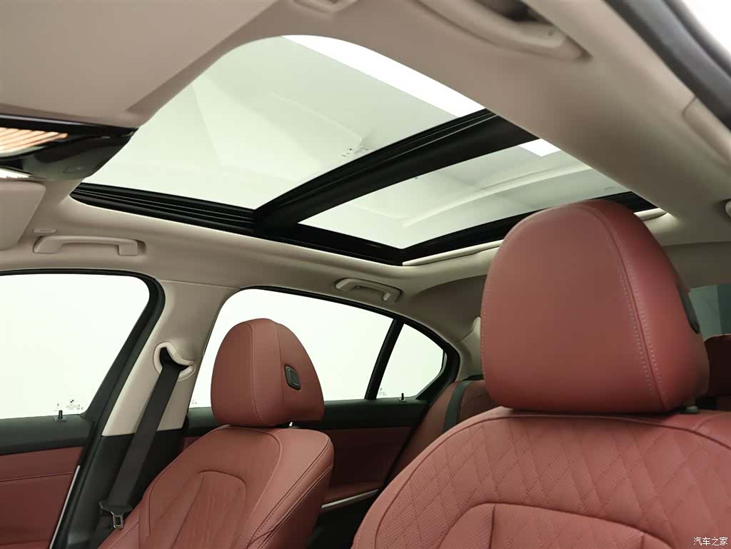 BMW i3, 2025 13