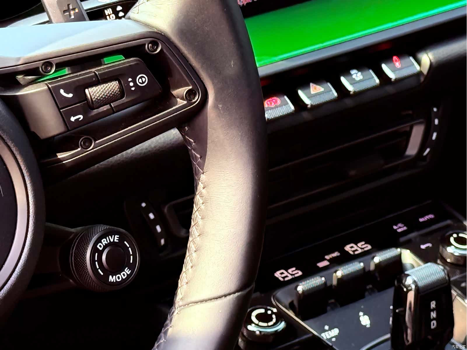Porsche 911, 2023 12