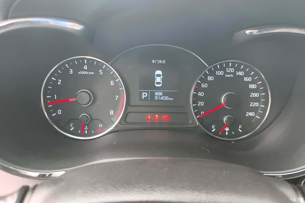 Kia K3, 2015 14