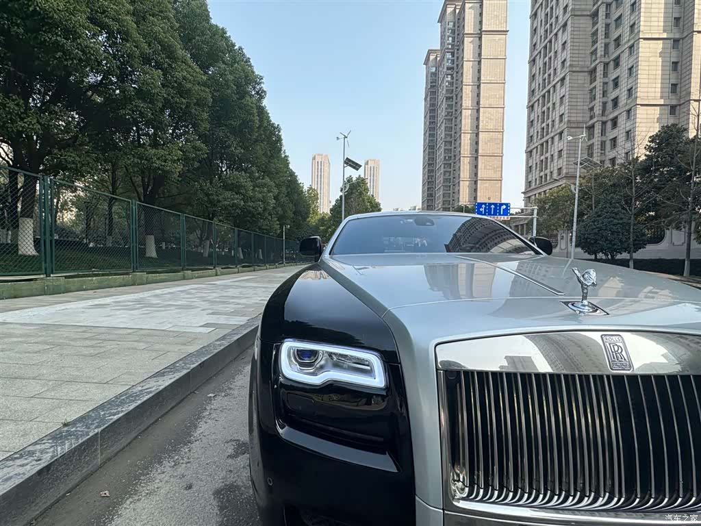 Rolls-Royce Ghost, 2011 12