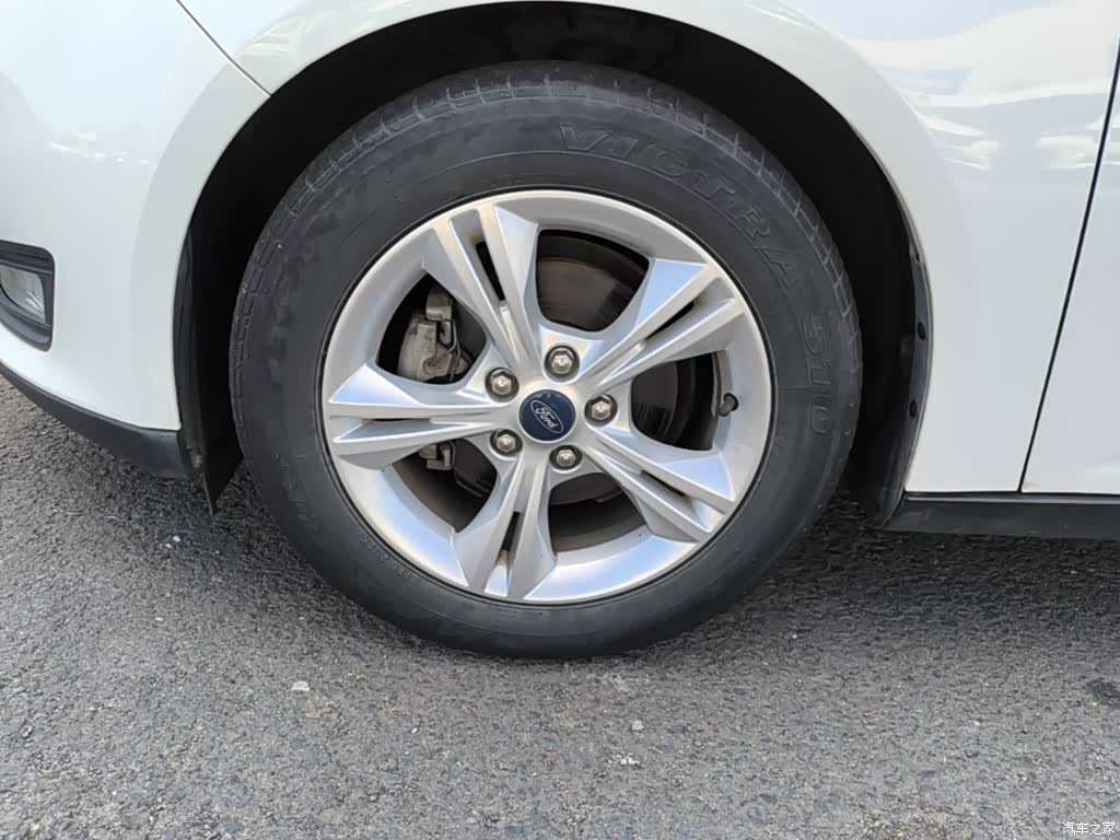 Ford Focus, 2017 23