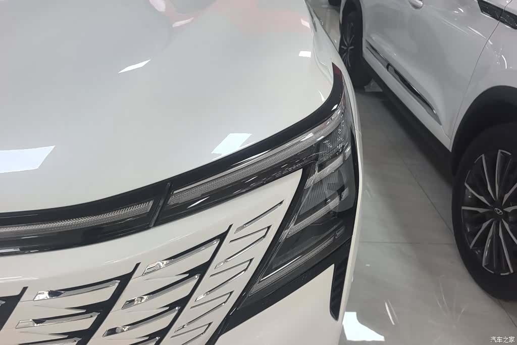 Changan CS75, 2025 все фото