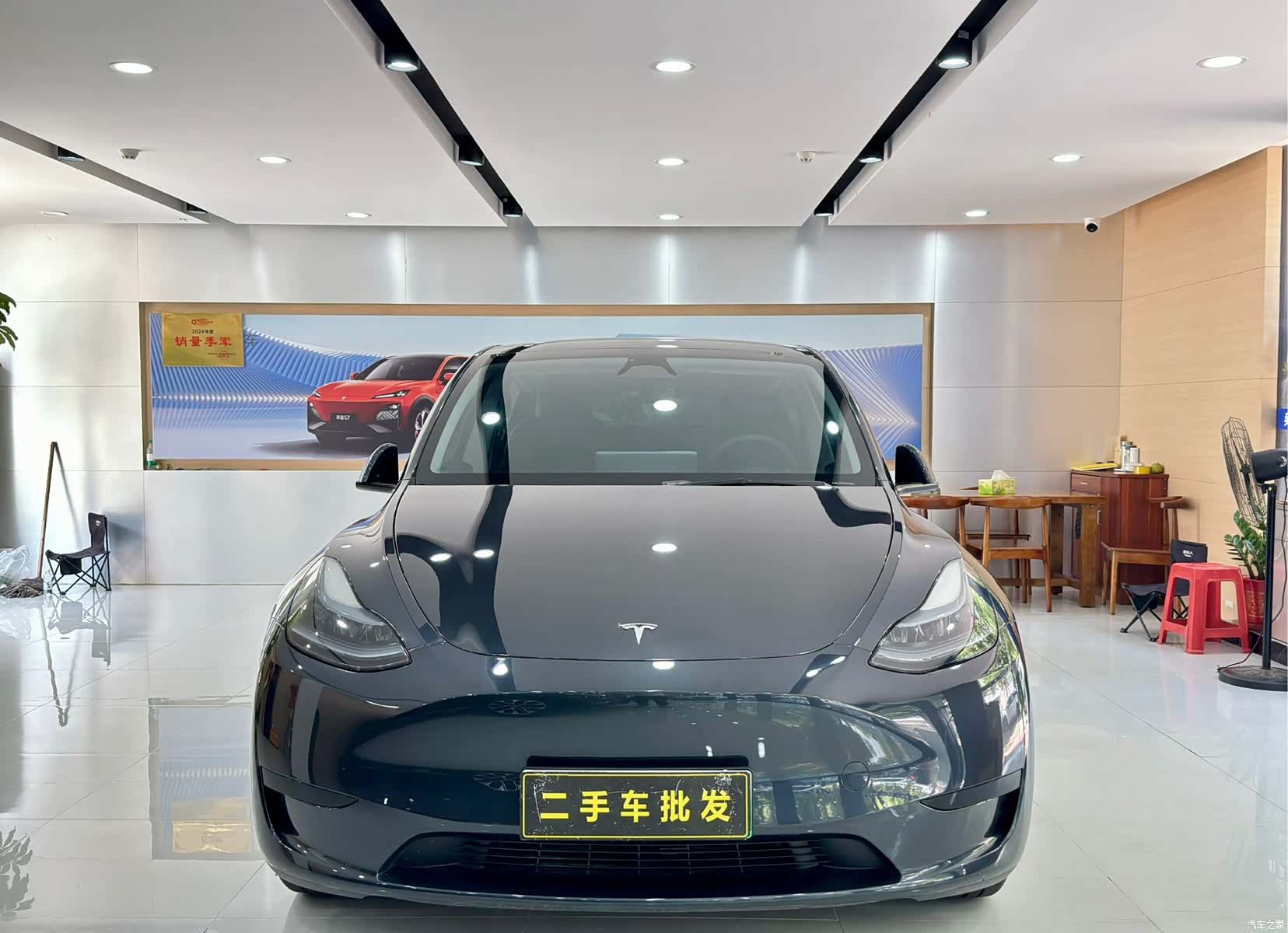 Tesla Model Y, 2024 2