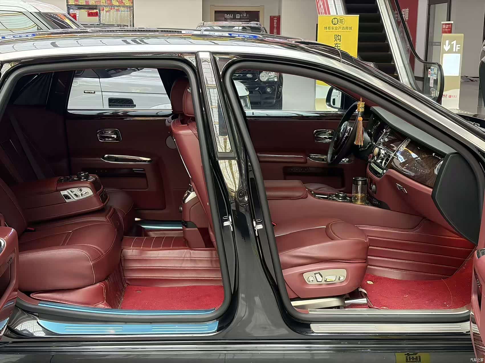 Rolls-Royce Ghost, 2016 14