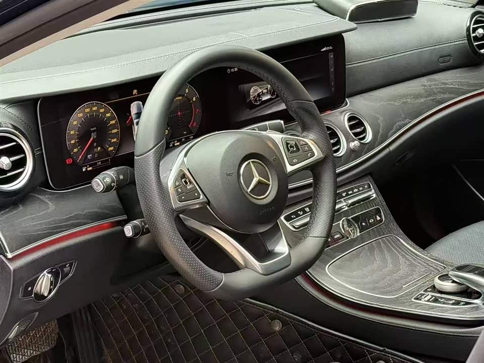Mercedes-Benz E-class Mercedes-Benz E-class