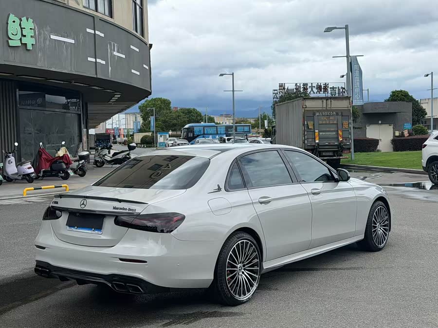 Mercedes-Benz E-Class 2021, фото 9