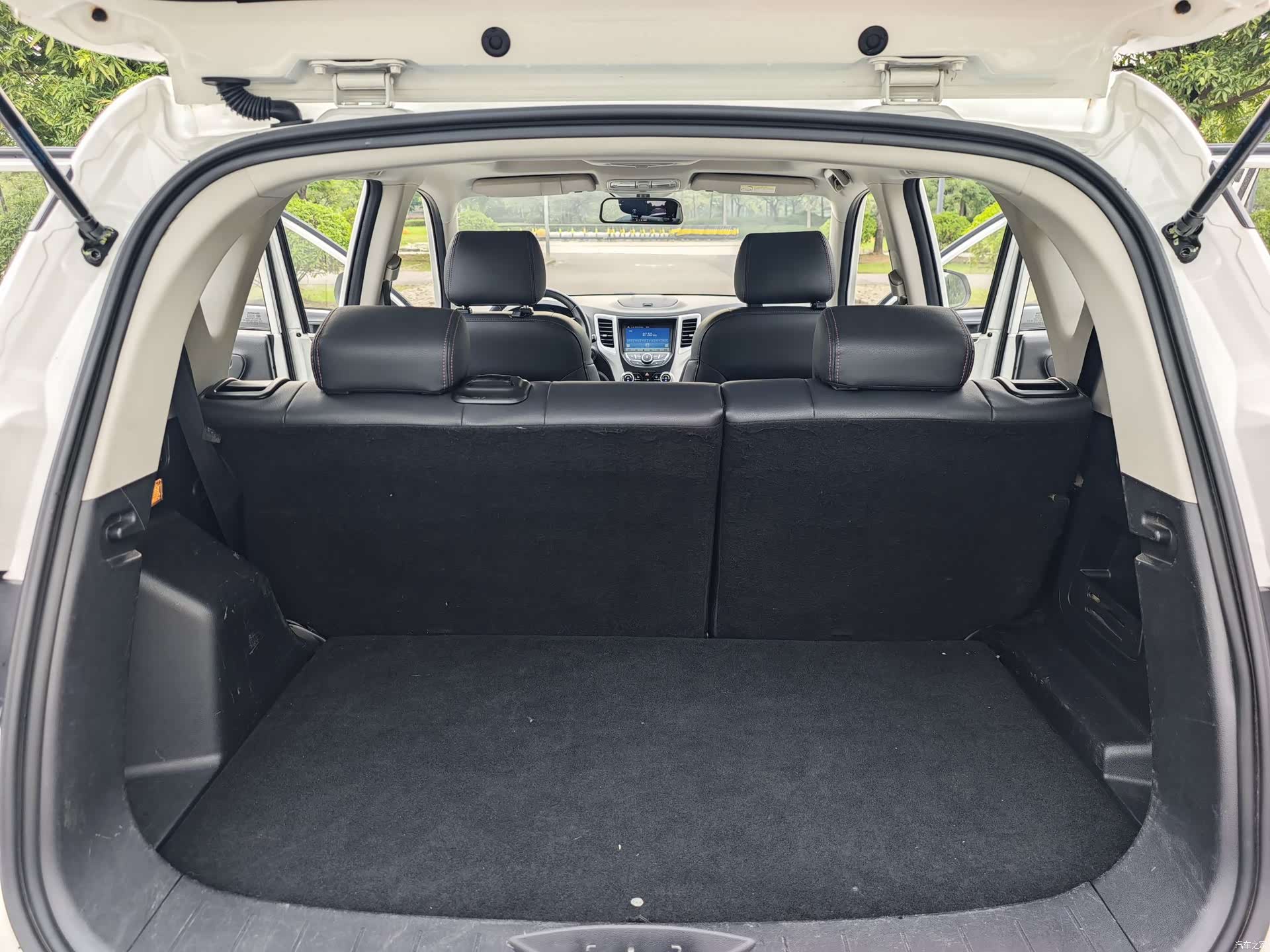 Changan CS35, 2017 13