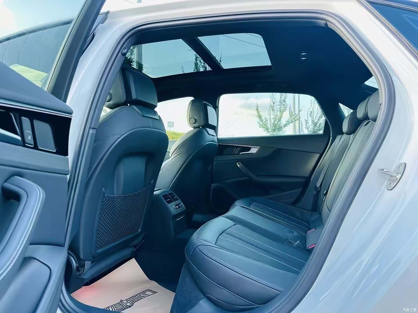 Audi A4L, 2023 9