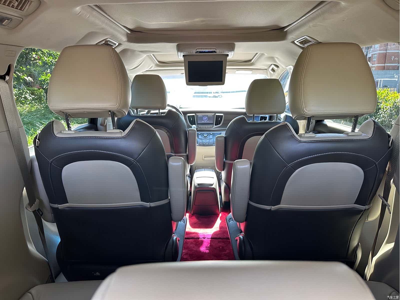 Buick GL8, 2013 15