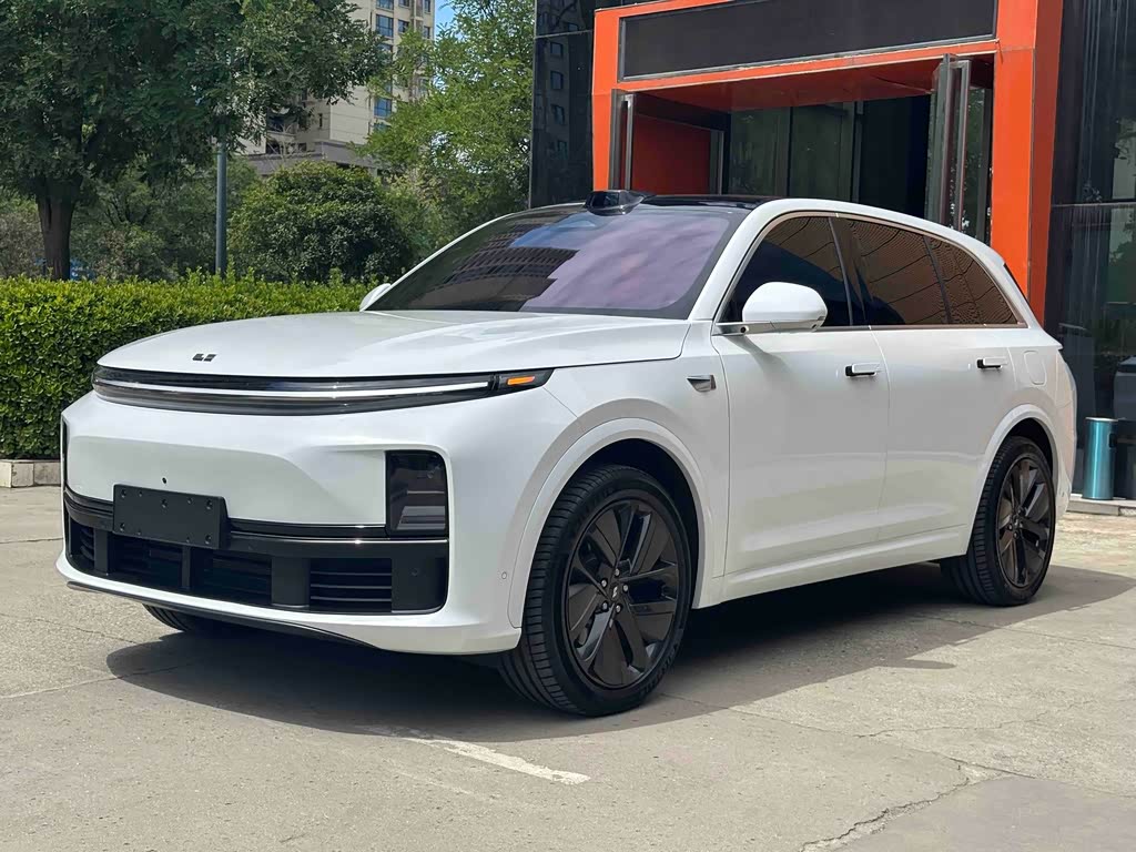 Li Auto L7